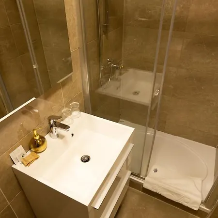 Bed & Breakfast Scallop Self Check-in Zadar