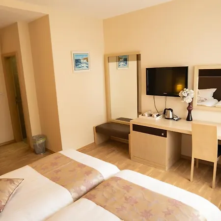 Scallop Self Check-in 4* Zadar