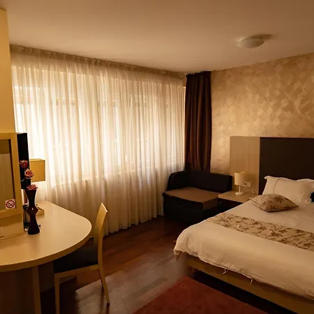 Scallop Self Check-in Bed & Breakfast Zadar