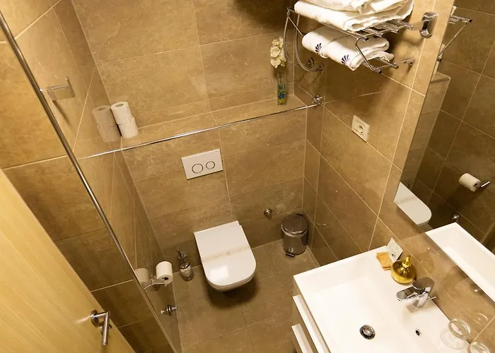 Scallop Self Check-in Bed & Breakfast 4*