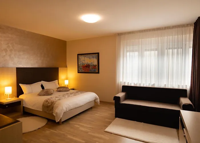 Scallop Self Check-in 4* Zadar