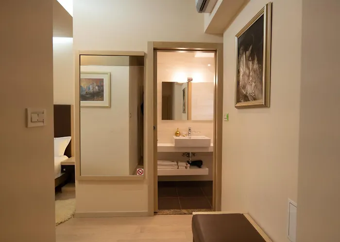 Bed & Breakfast Scallop Self Check-in