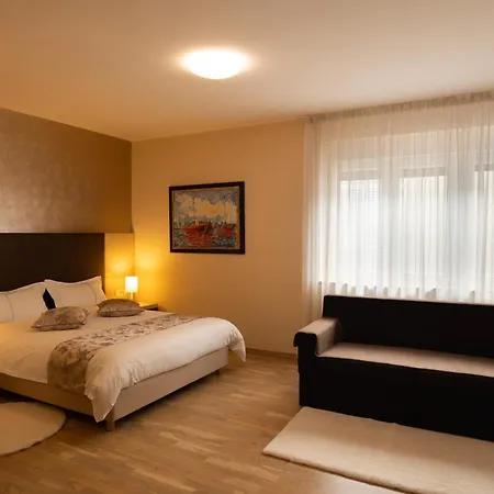 Scallop Rooms Self Check-In 4* Zadar