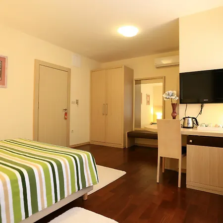 Scallop Rooms Self Check-In Zadar